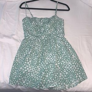 Green Princess Polly romper size 6